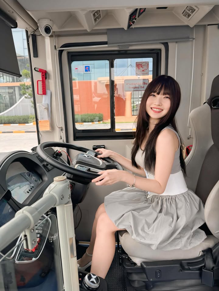 ไข่มุก - วรัทยา ดีสมเลิศ