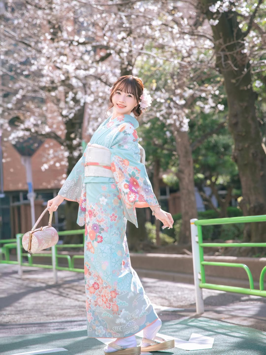 ไข่มุก - วรัทยา ดีสมเลิศ