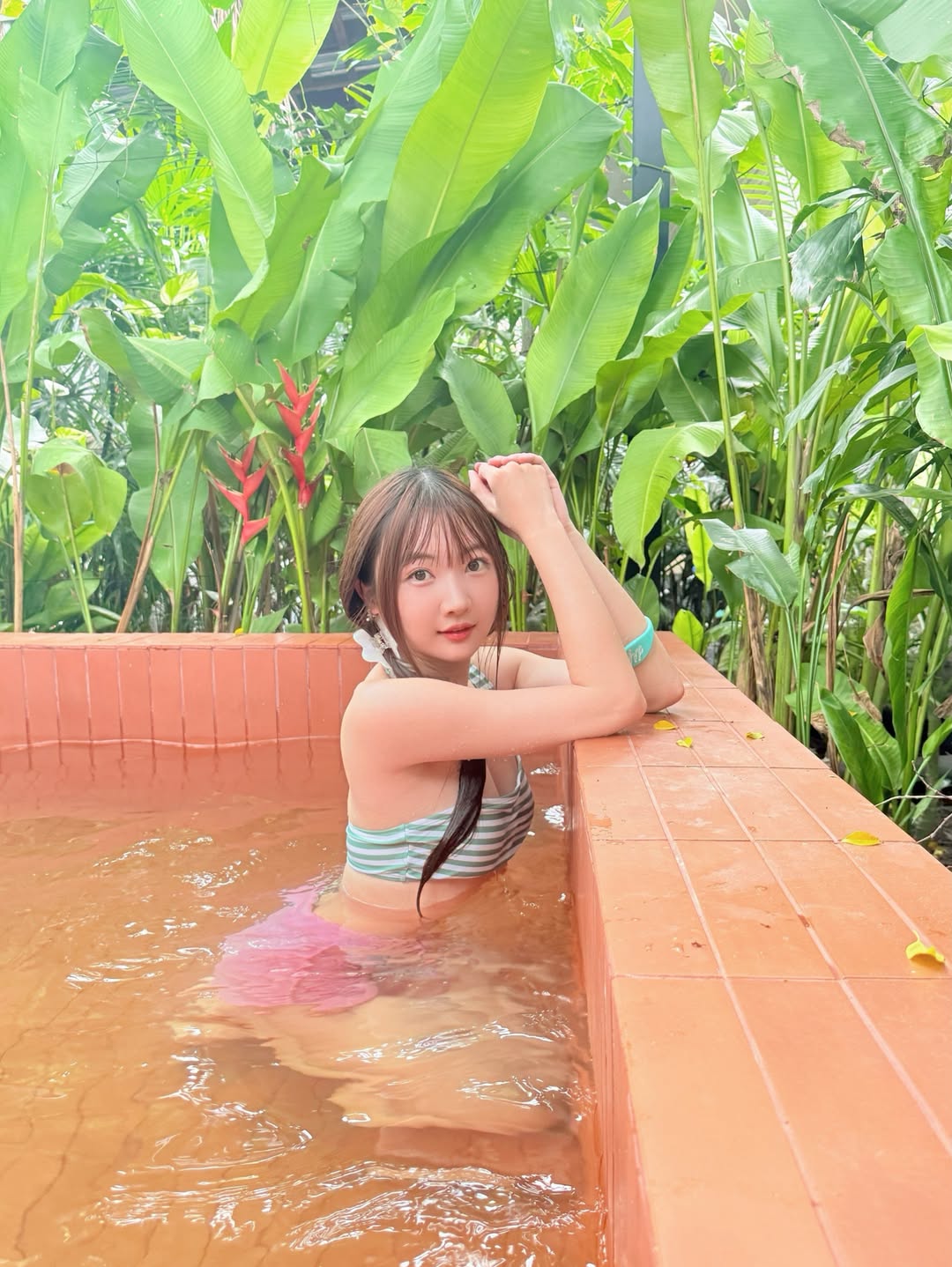 ไข่มุก - วรัทยา ดีสมเลิศ
