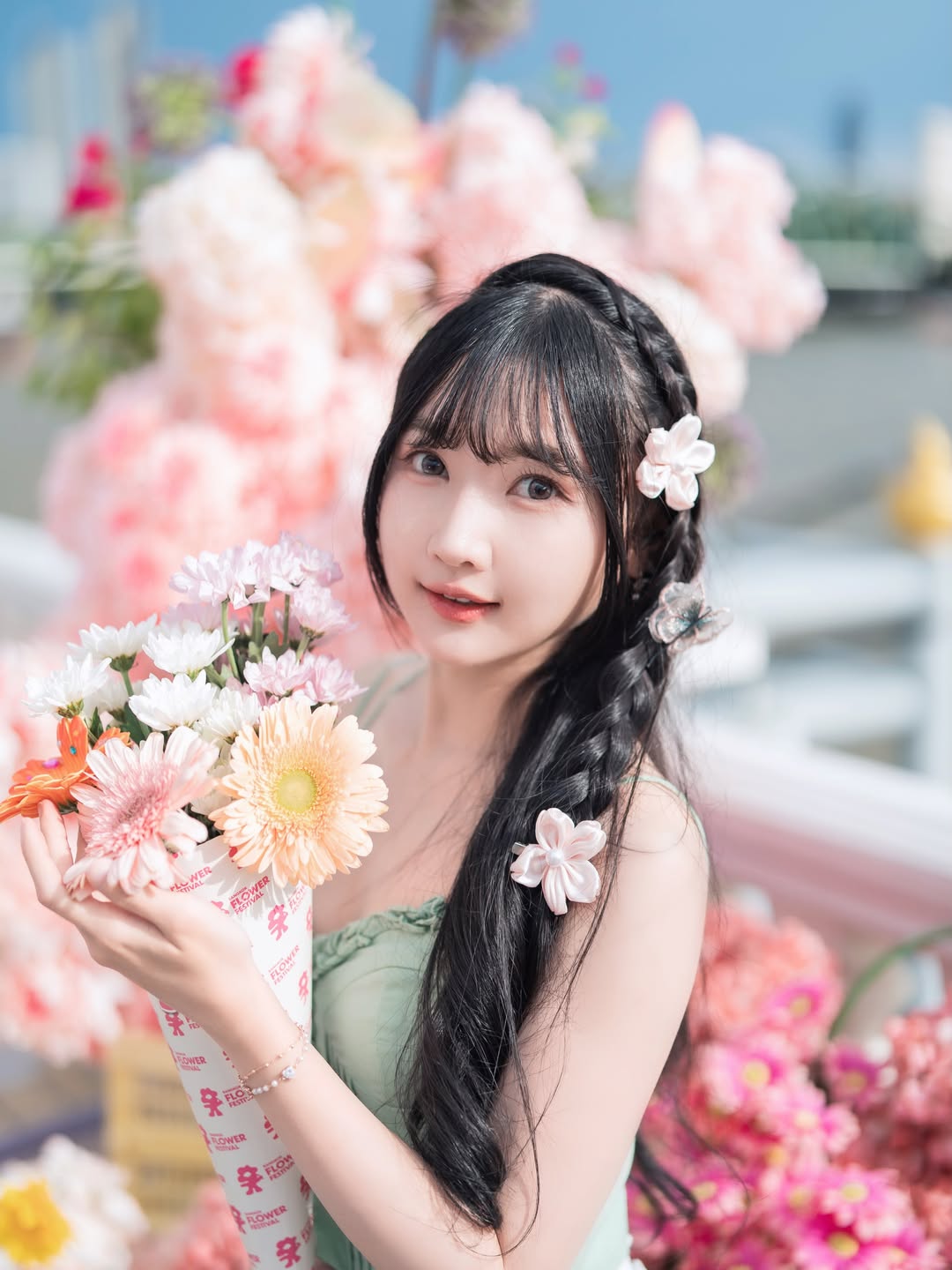 ไข่มุก - วรัทยา ดีสมเลิศ