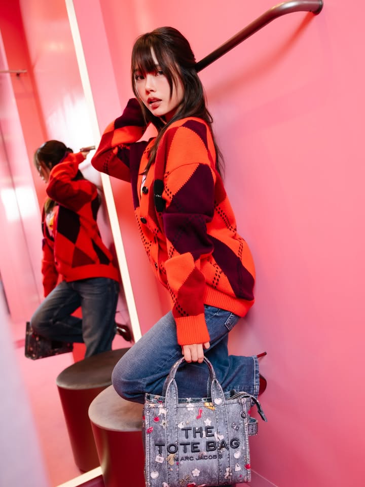 มิวสิค - แพรวา สุธรรมพงษ์