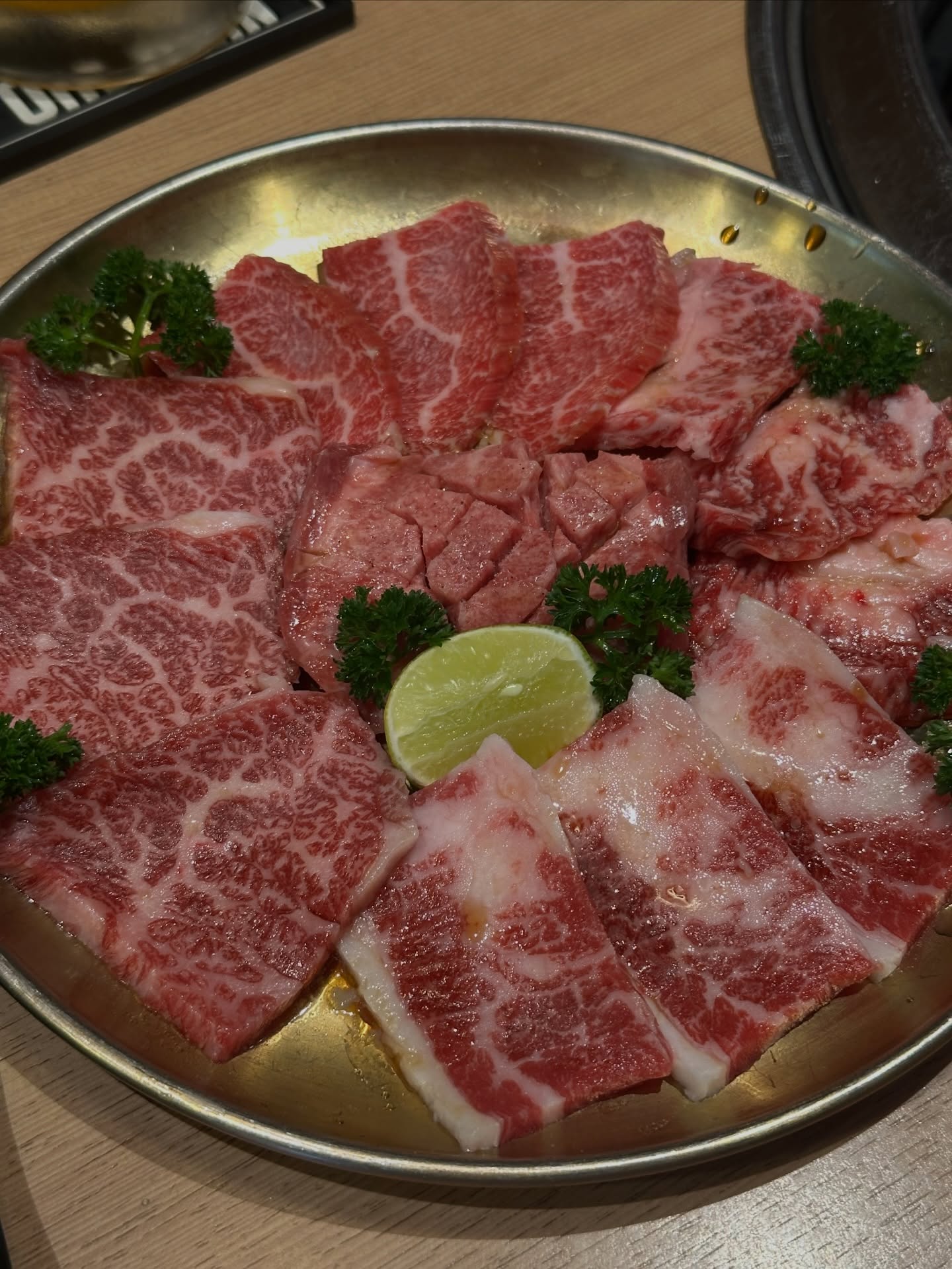 มิวสิค - แพรวา สุธรรมพงษ์