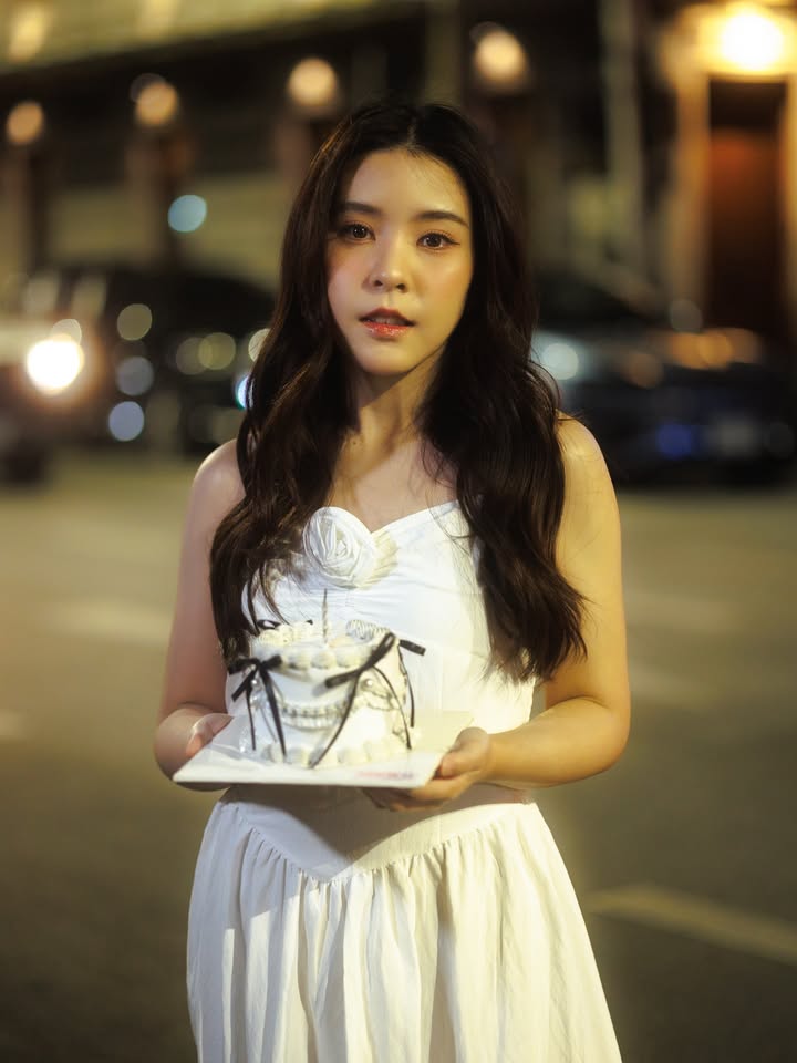 ตาหวาน - อิสราภา ธวัชภักดี