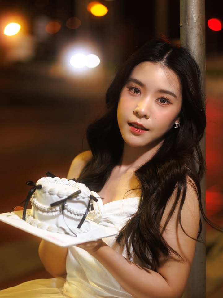 ตาหวาน - อิสราภา ธวัชภักดี