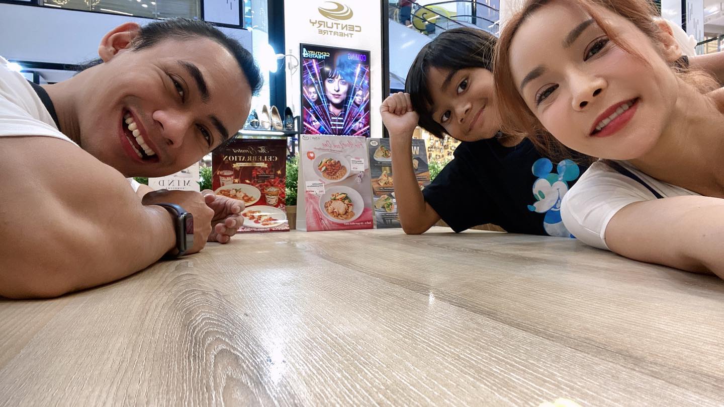 นุ๊ก - สุทธิดา เกษมสันต์ ณ อยุธยา