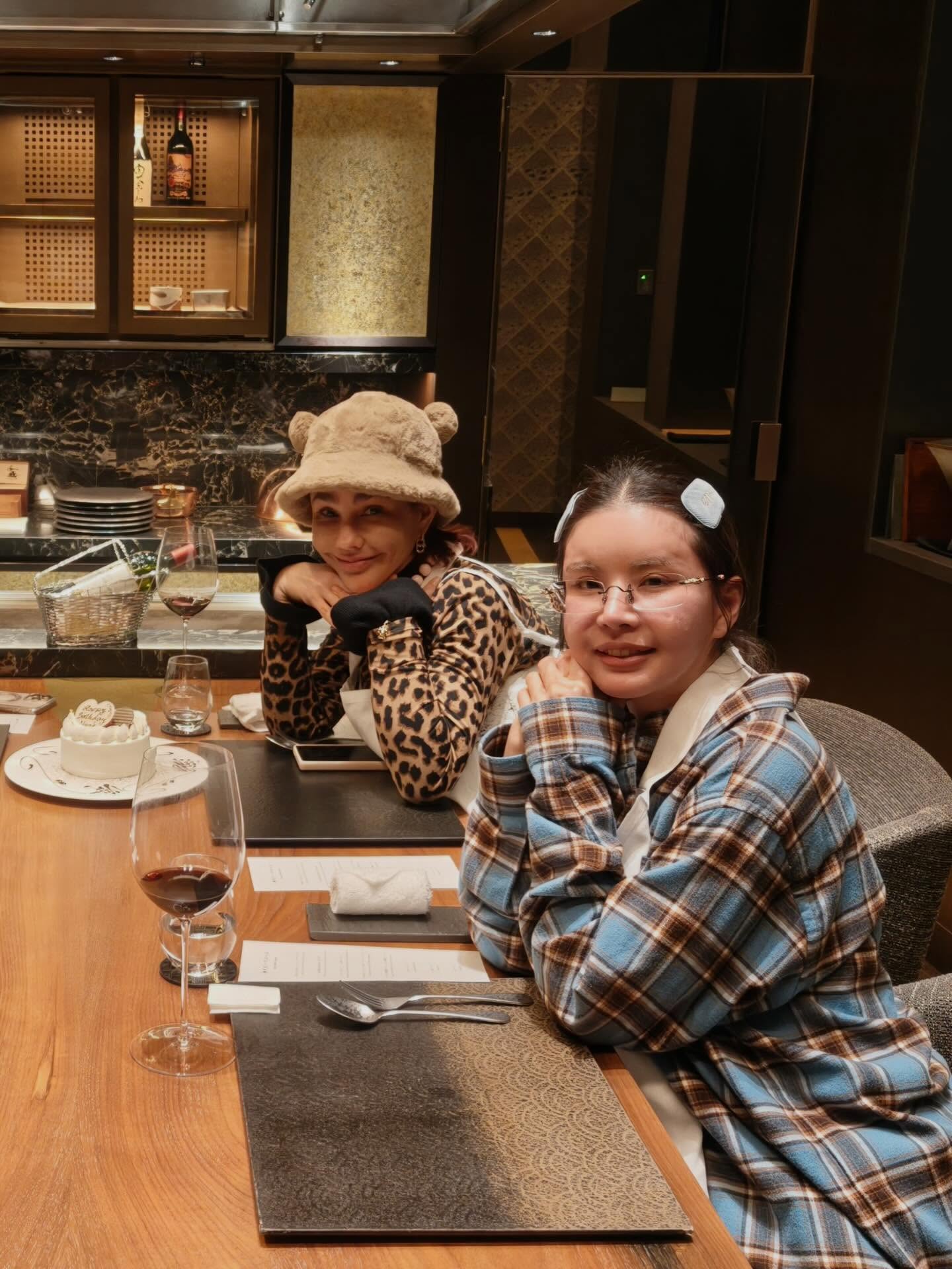 นุ๊ก - สุทธิดา เกษมสันต์ ณ อยุธยา