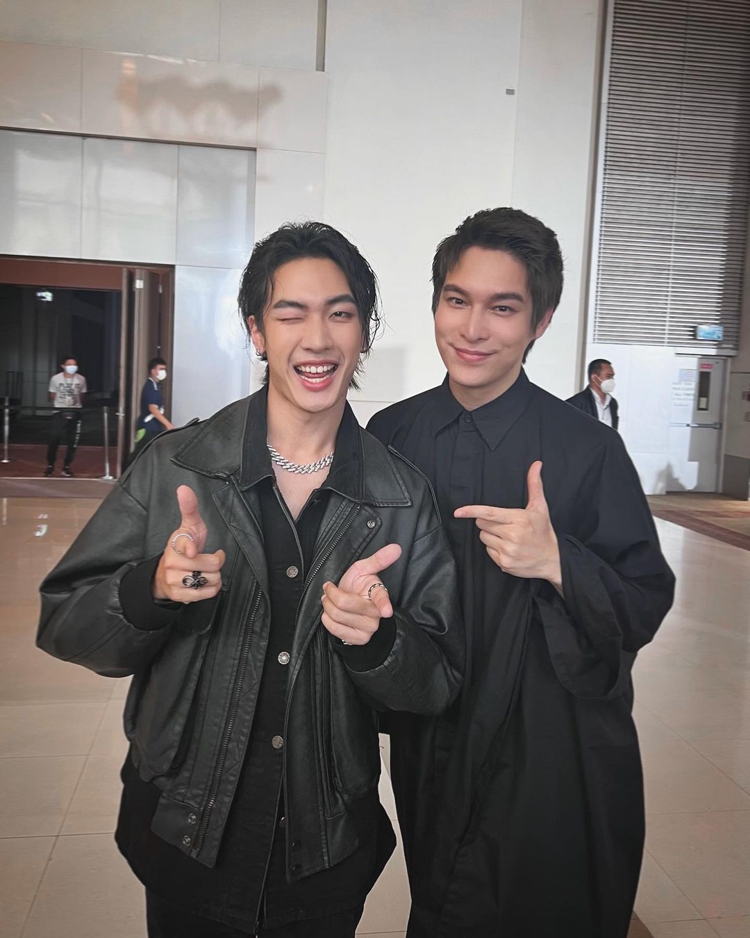 พีท - พล นพวิชัย