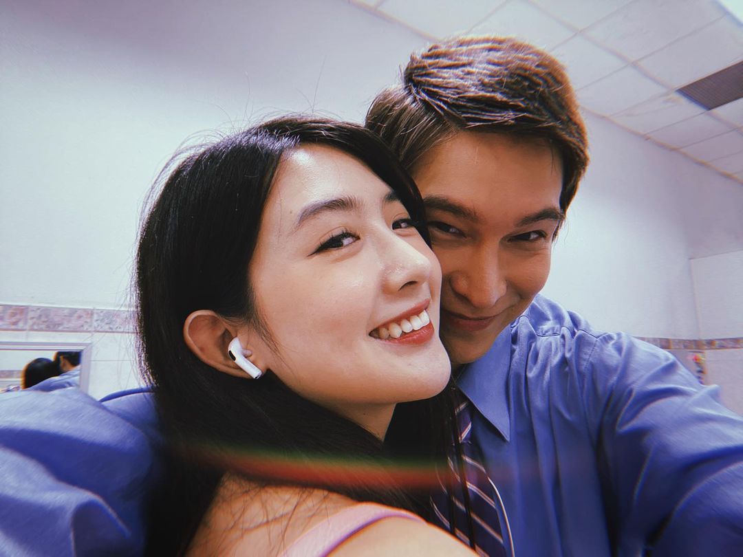พีท - พล นพวิชัย