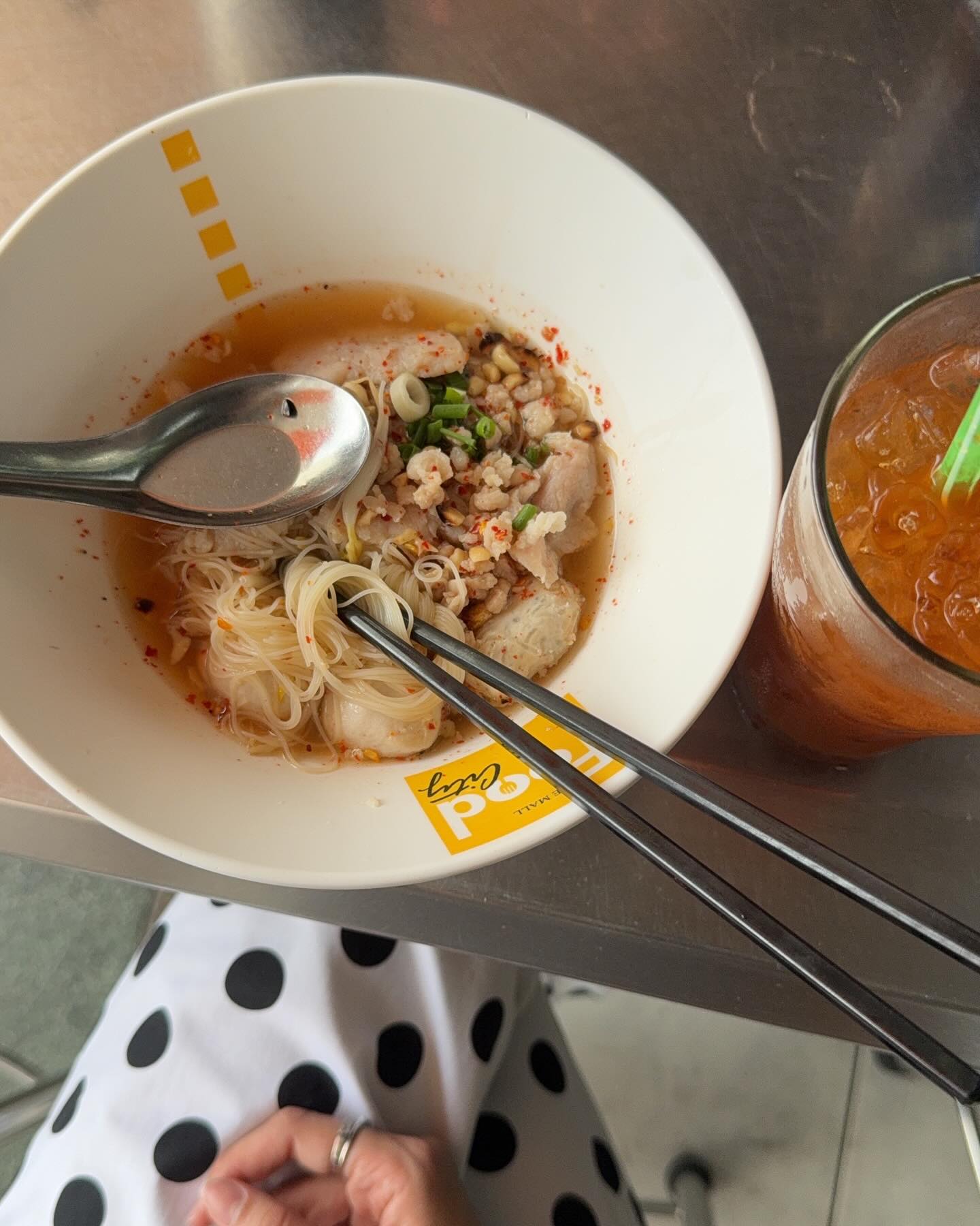 พรอยมน - มนสภรณ์ ชาญเฉลิม