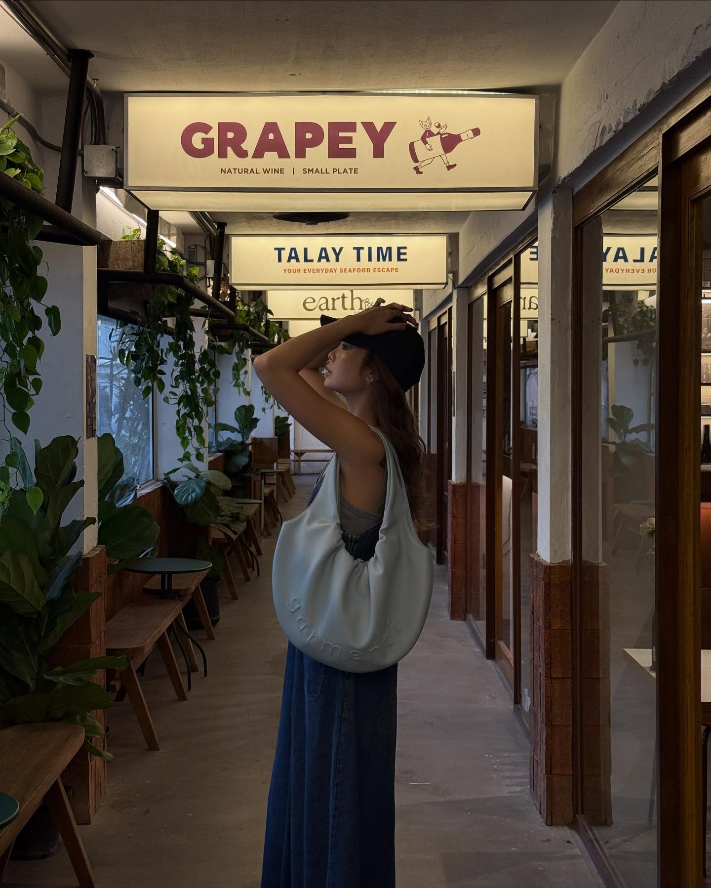 พรอยมน - มนสภรณ์ ชาญเฉลิม