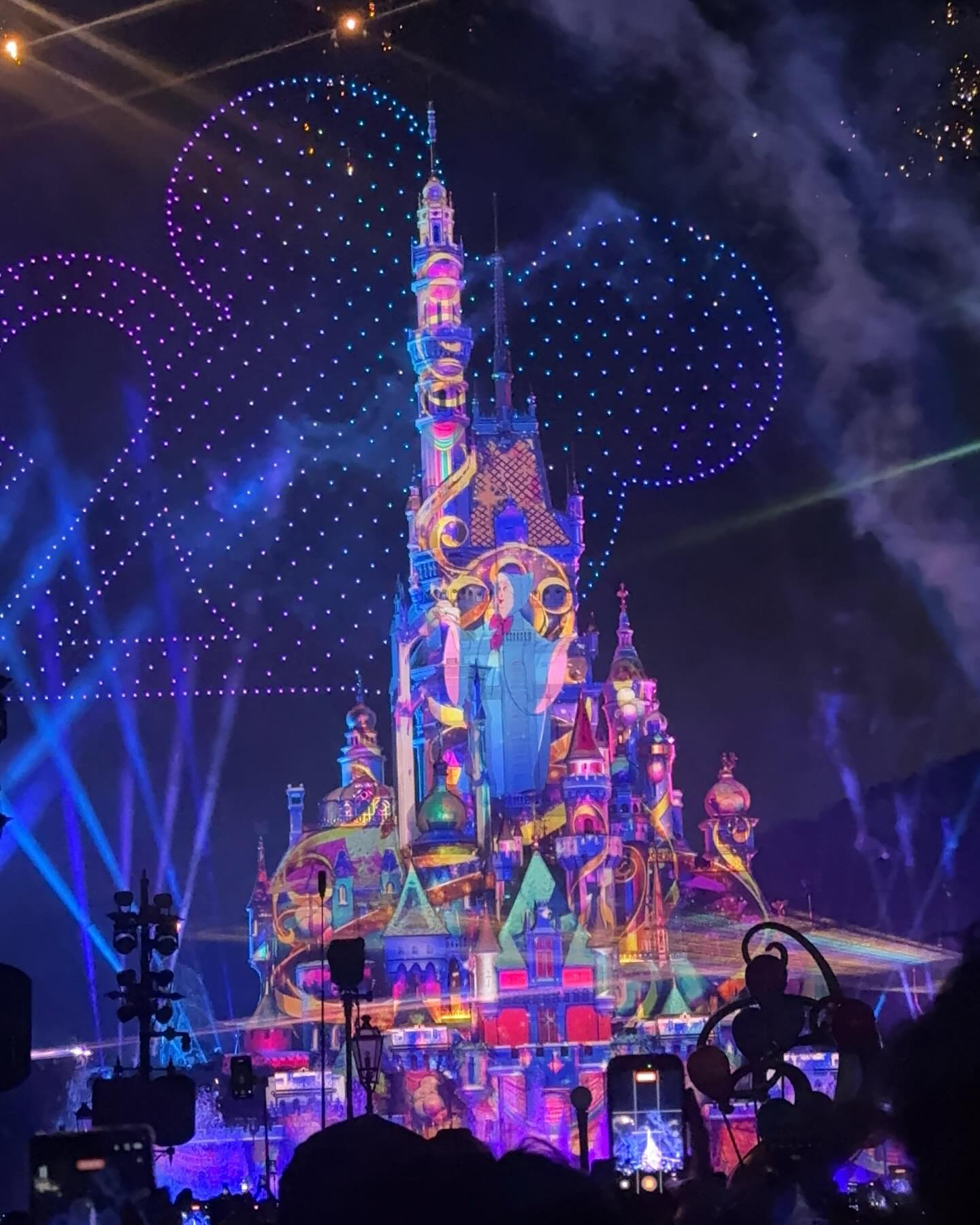 พรอยมน - มนสภรณ์ ชาญเฉลิม