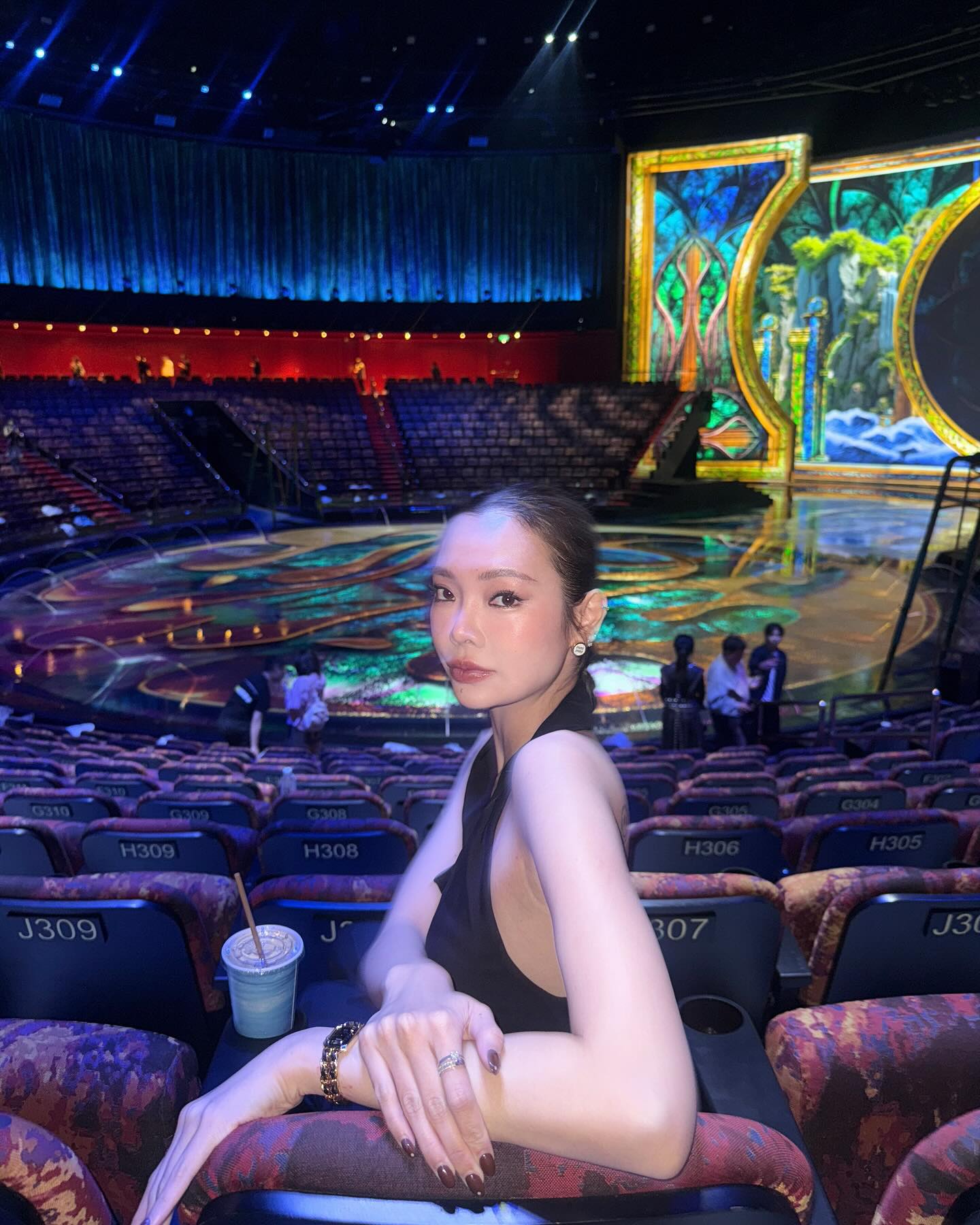 พรอยมน - มนสภรณ์ ชาญเฉลิม