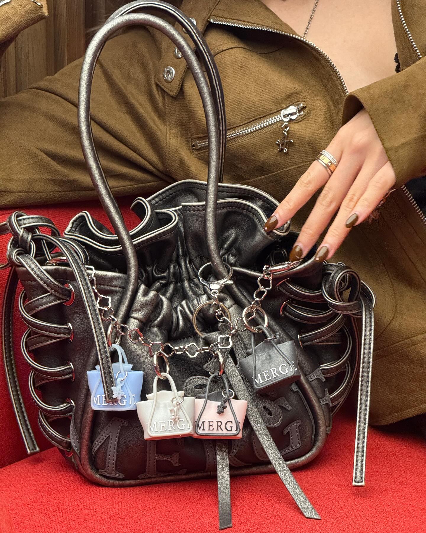 พรอยมน - มนสภรณ์ ชาญเฉลิม