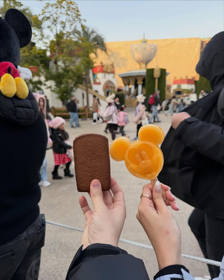 พรอยมน - มนสภรณ์ ชาญเฉลิม