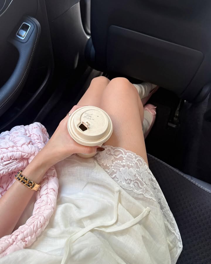 พรอยมน - มนสภรณ์ ชาญเฉลิม