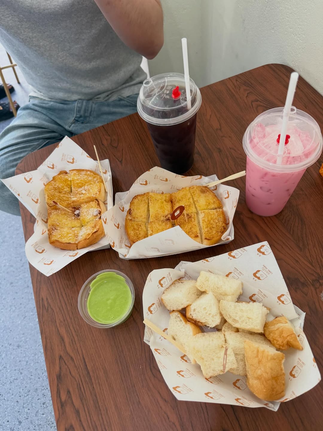 พรอยมน - มนสภรณ์ ชาญเฉลิม