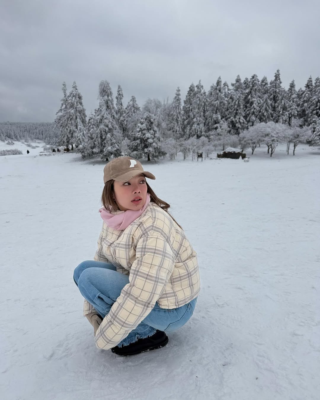 พรอยมน - มนสภรณ์ ชาญเฉลิม