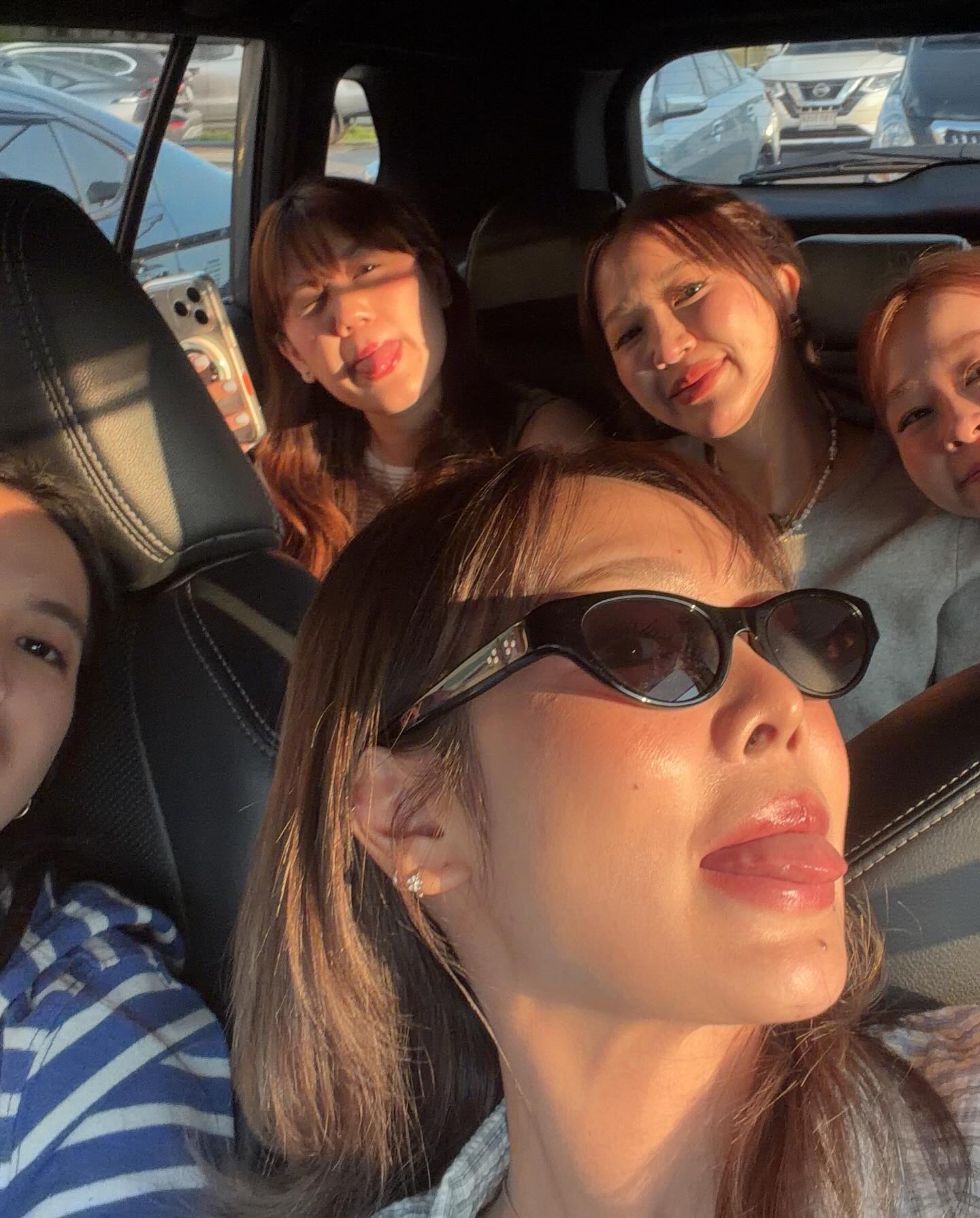 พรอยมน - มนสภรณ์ ชาญเฉลิม