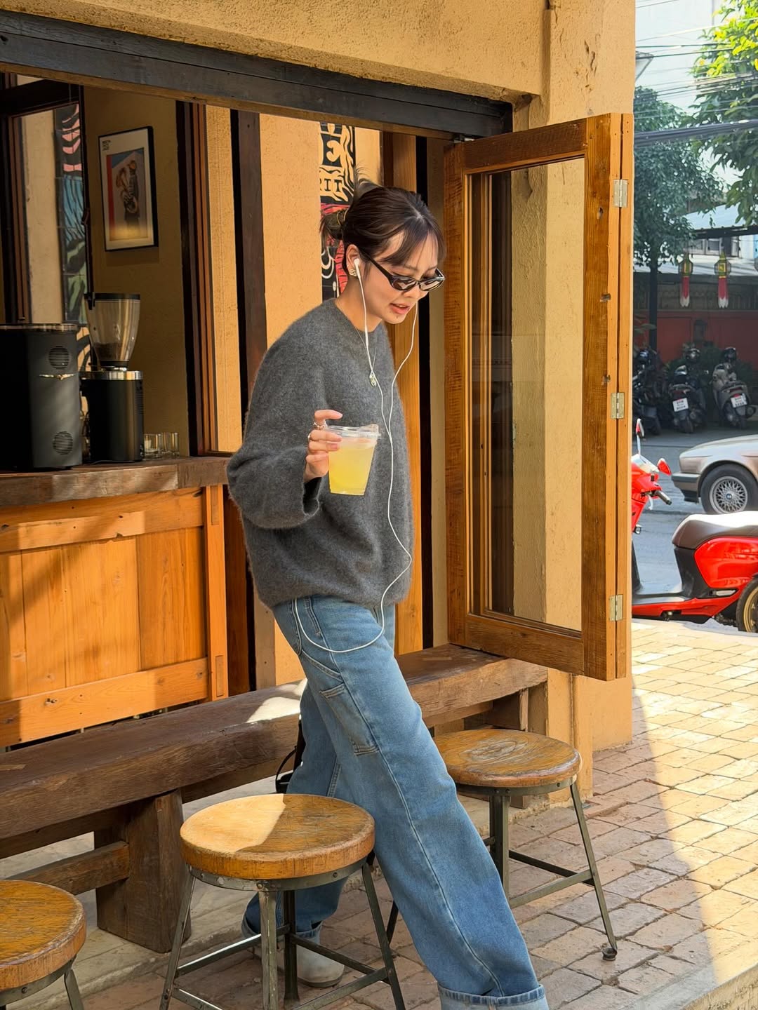 พรอยมน - มนสภรณ์ ชาญเฉลิม