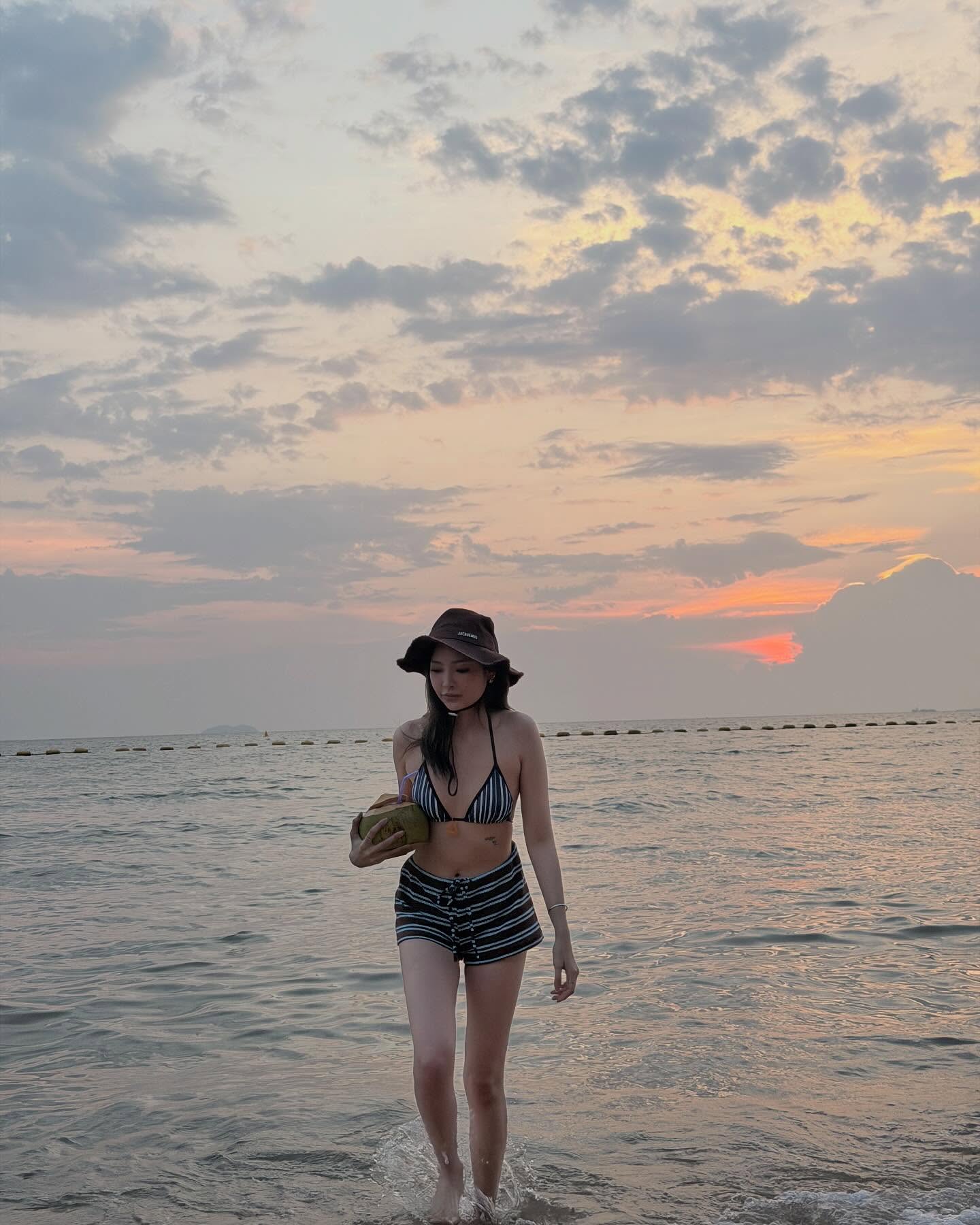 พรอยมน - มนสภรณ์ ชาญเฉลิม