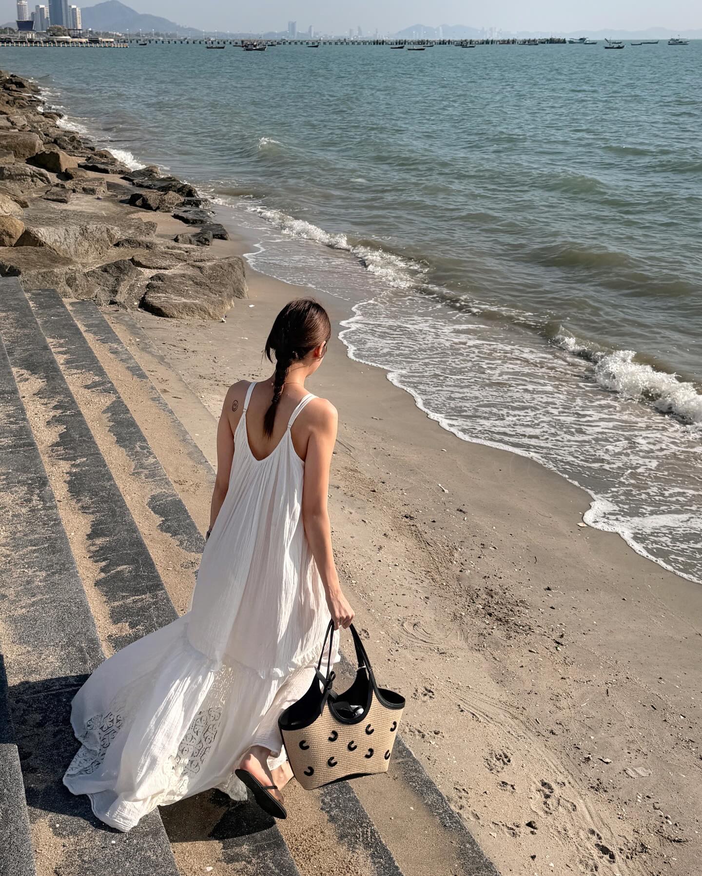 พรอยมน - มนสภรณ์ ชาญเฉลิม