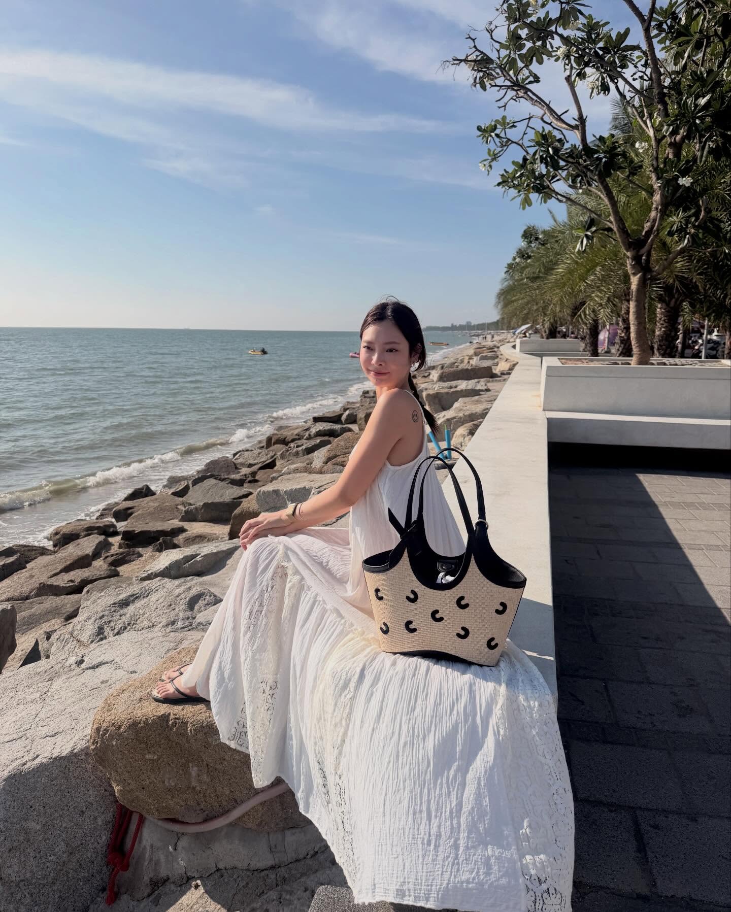 พรอยมน - มนสภรณ์ ชาญเฉลิม