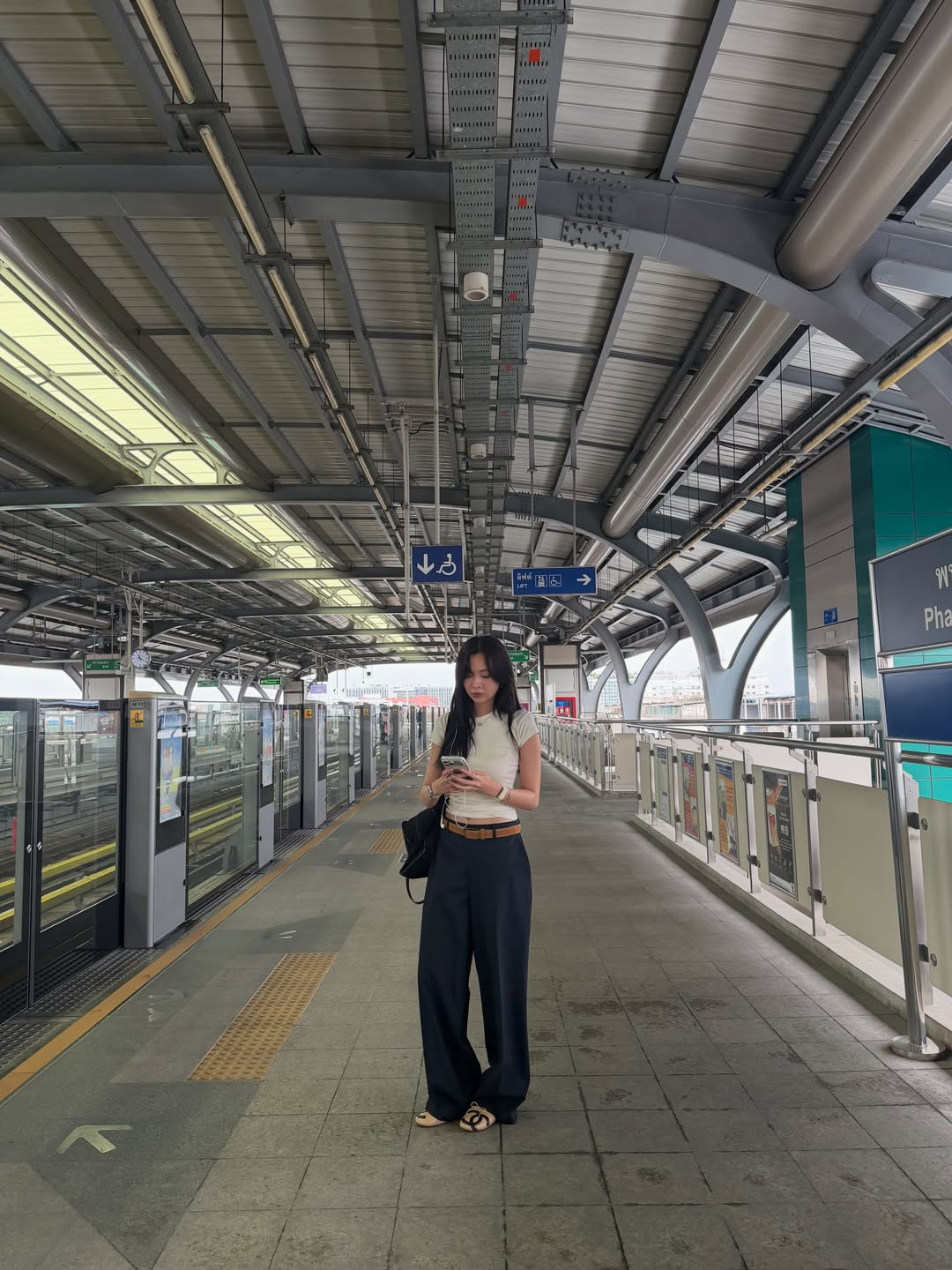 พรอยมน - มนสภรณ์ ชาญเฉลิม