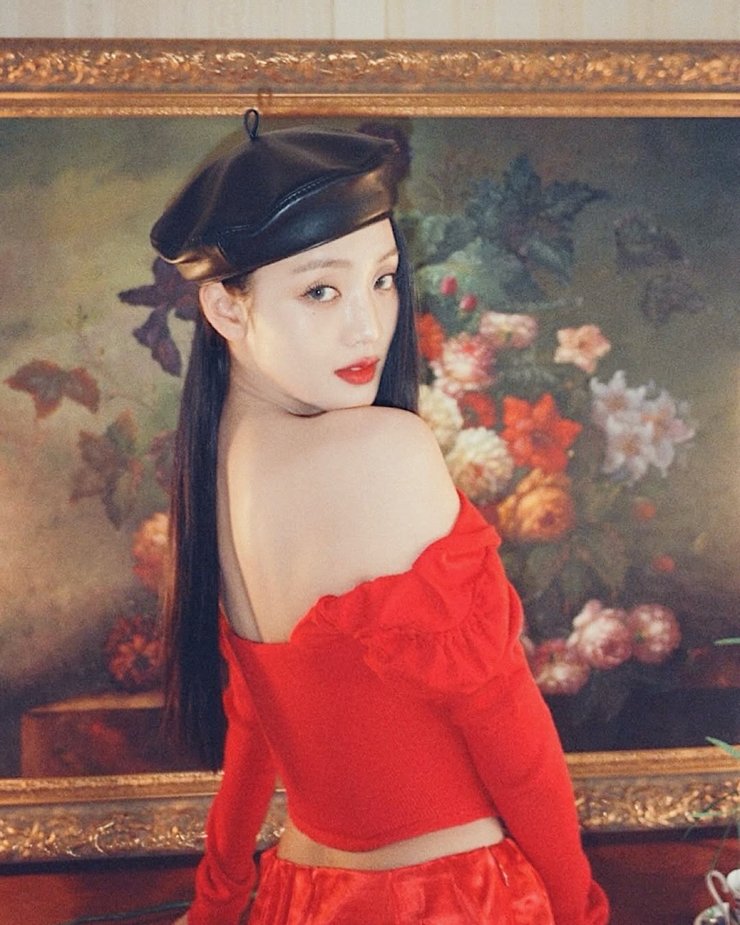 มินนี่ - ณิชา ยนตรรักษ์