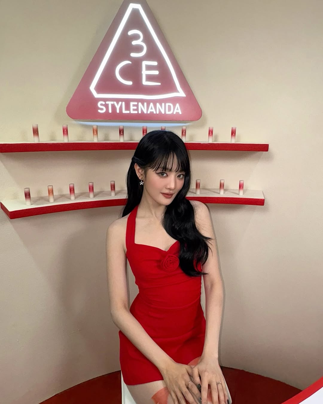 มินนี่ - ณิชา ยนตรรักษ์