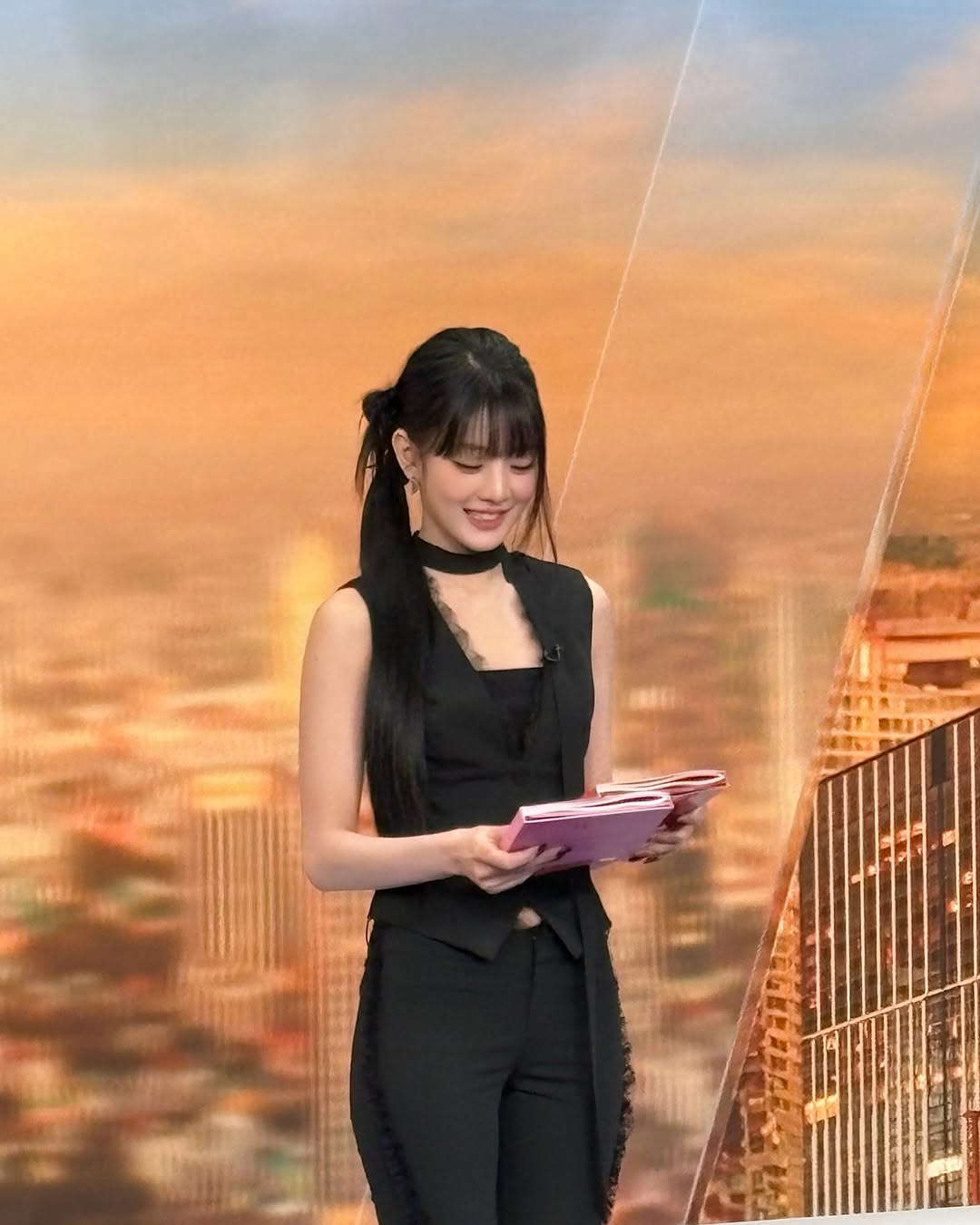 มินนี่ - ณิชา ยนตรรักษ์