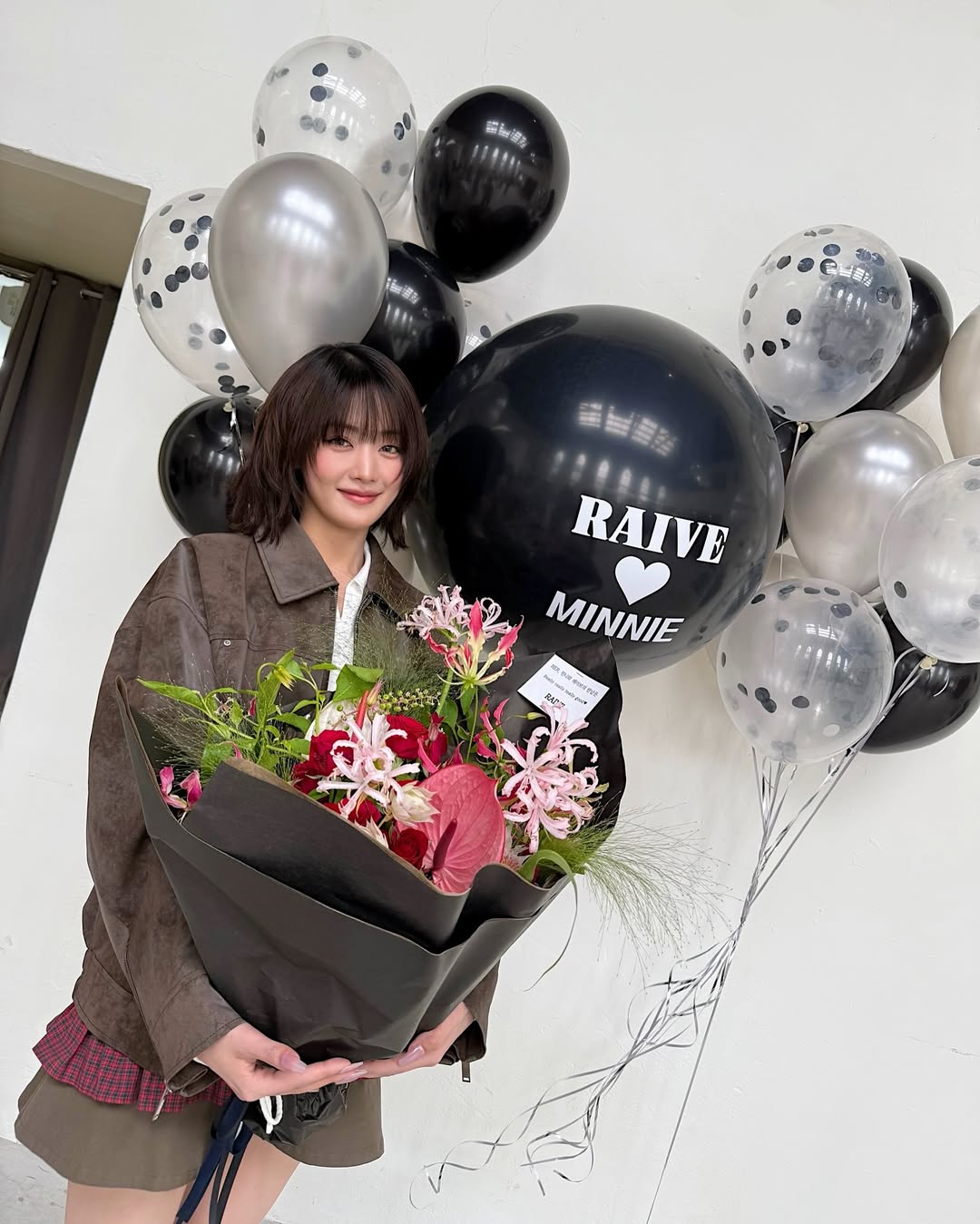 มินนี่ - ณิชา ยนตรรักษ์