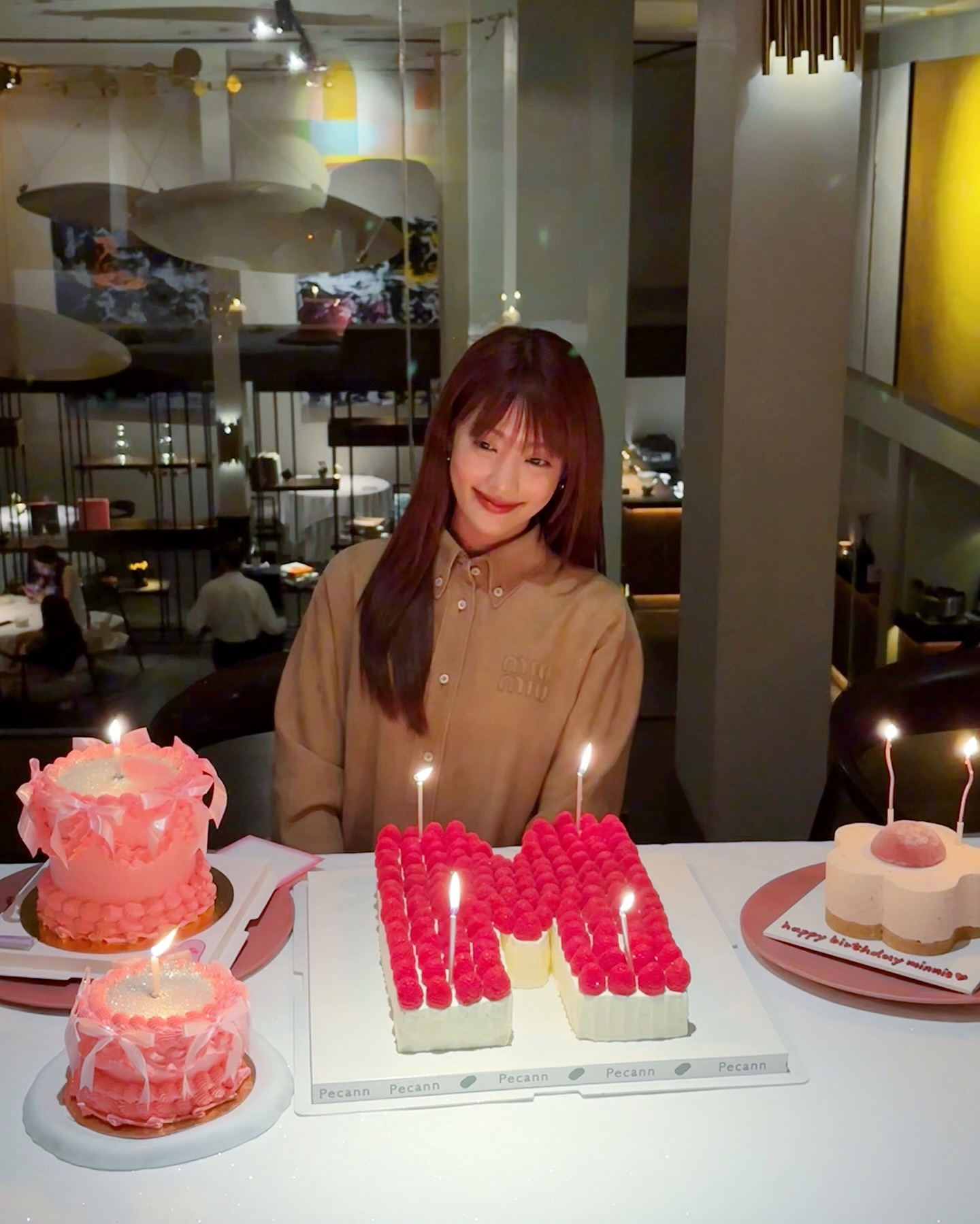 มินนี่ - ณิชา ยนตรรักษ์