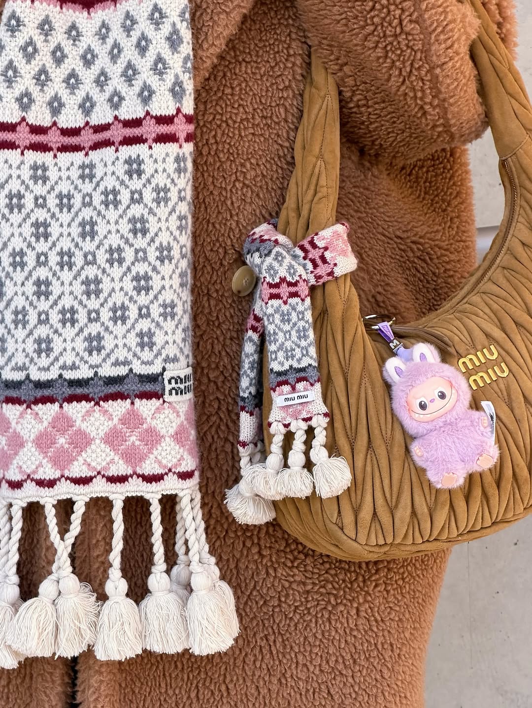 มินนี่ - ณิชา ยนตรรักษ์