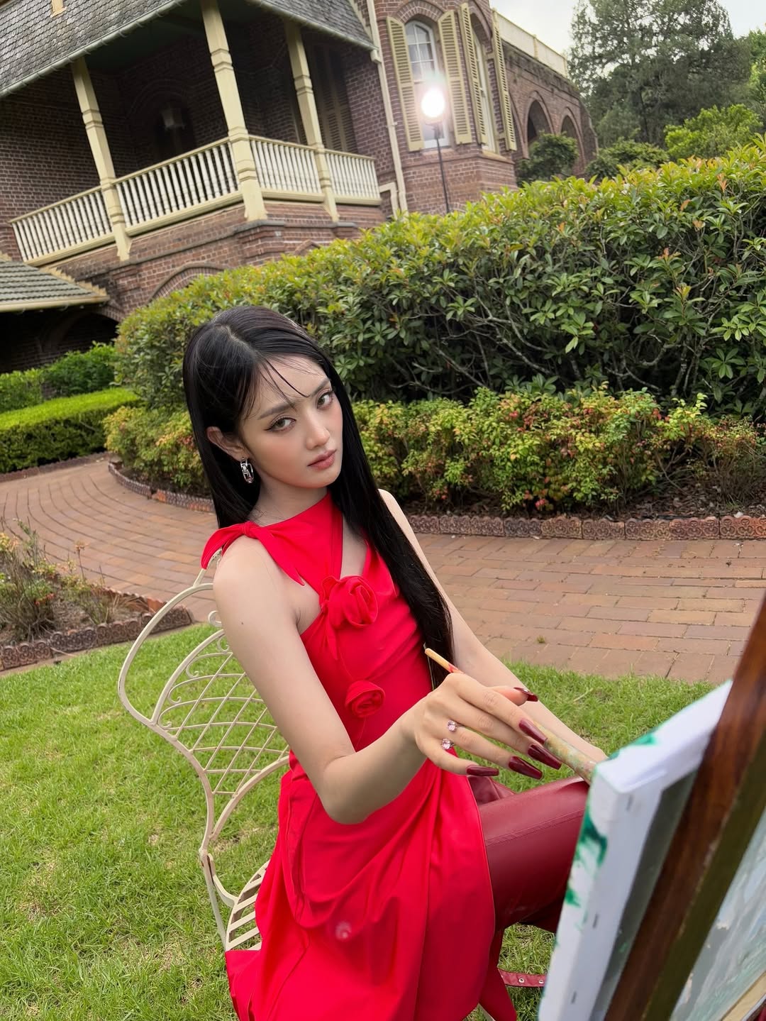 มินนี่ - ณิชา ยนตรรักษ์