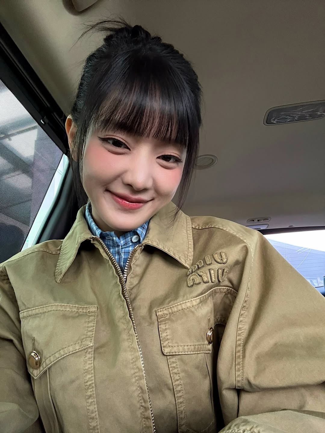 มินนี่ - ณิชา ยนตรรักษ์