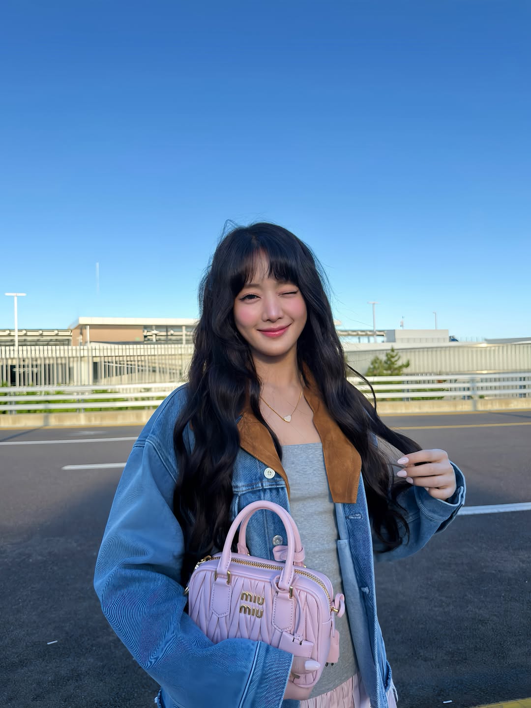 มินนี่ - ณิชา ยนตรรักษ์