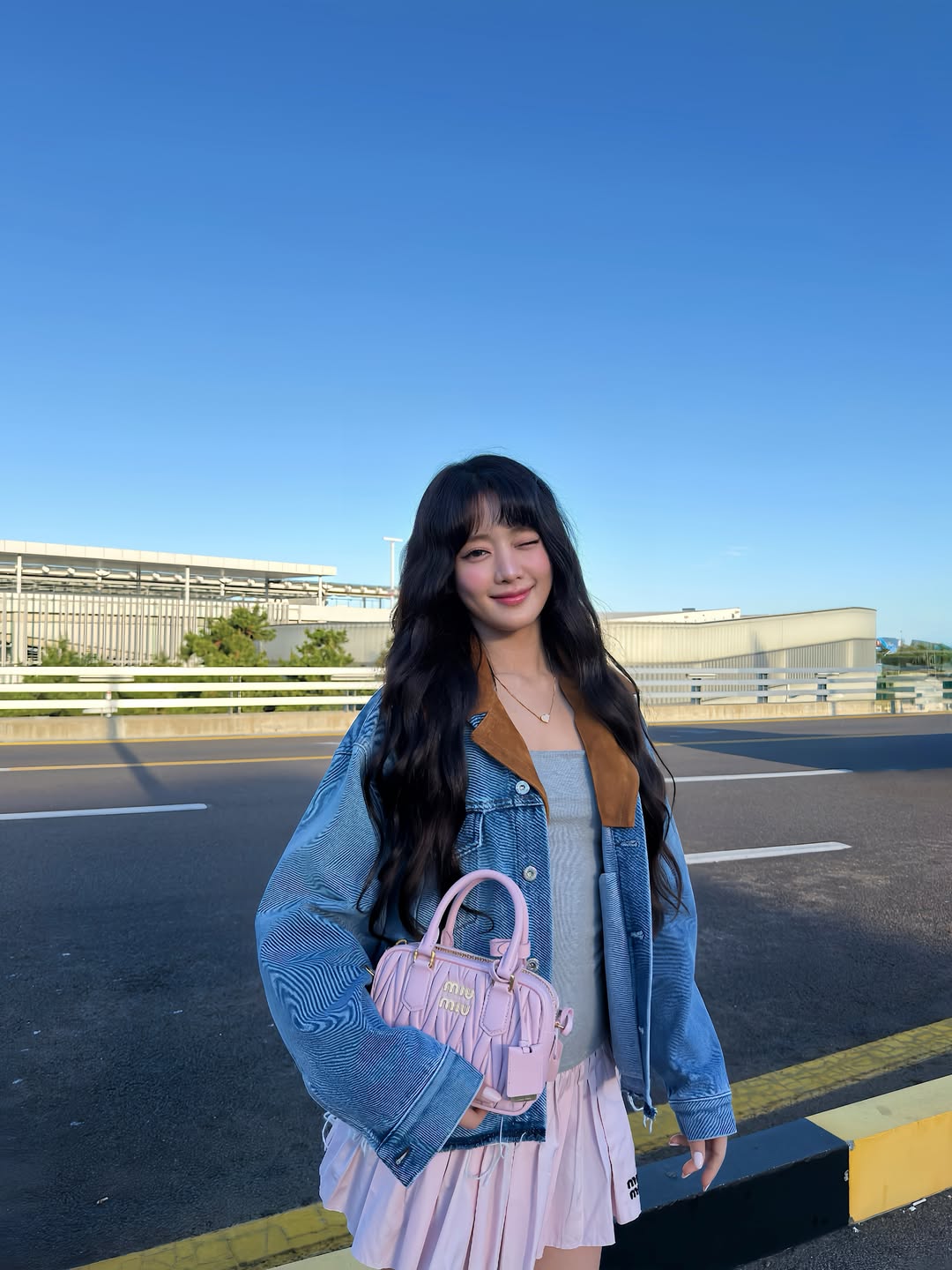 มินนี่ - ณิชา ยนตรรักษ์