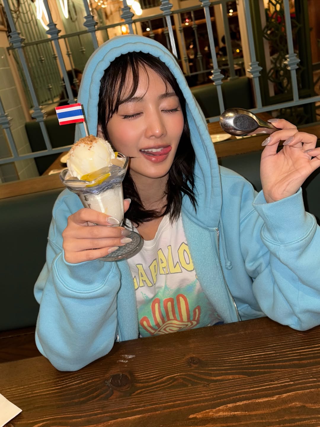 มินนี่ - ณิชา ยนตรรักษ์