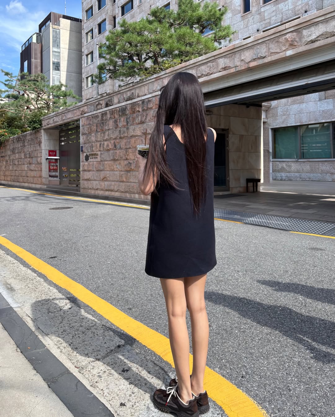 มินนี่ - ณิชา ยนตรรักษ์