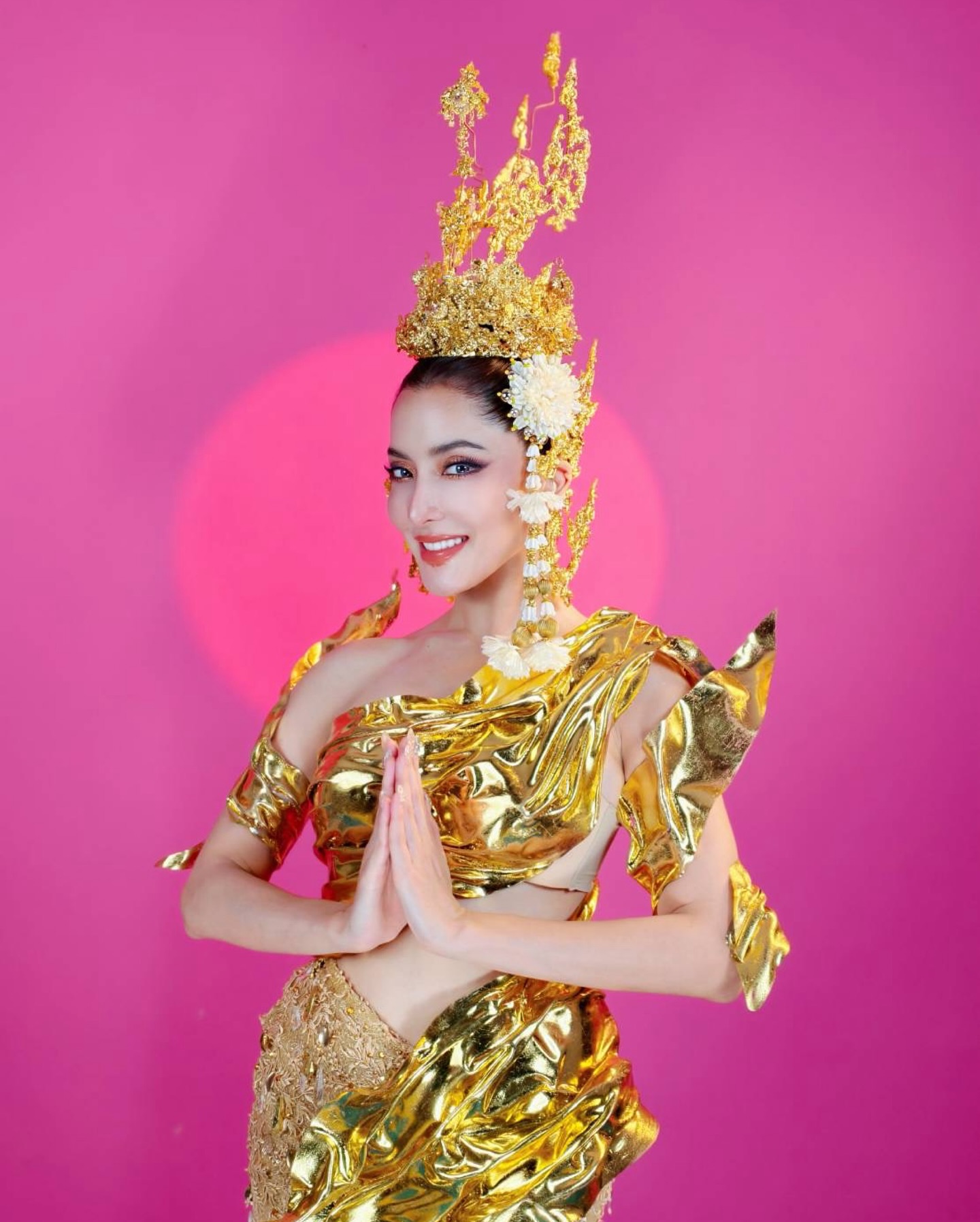 พิ้งค์กี้ - สาวิกา ไชยเดช