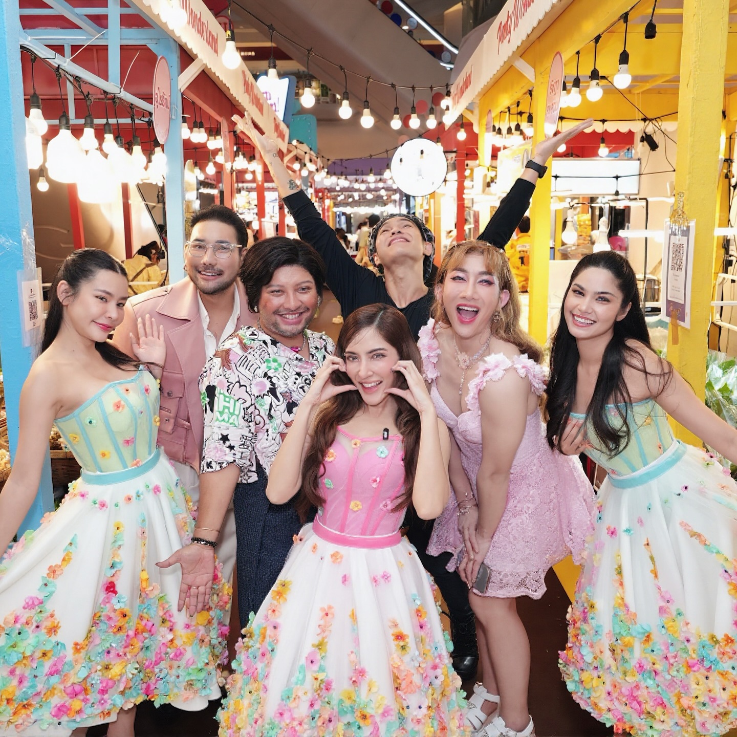 พิ้งค์กี้ - สาวิกา ไชยเดช