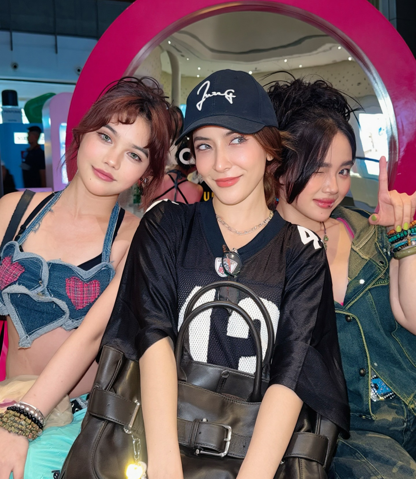 พิ้งค์กี้ - สาวิกา ไชยเดช