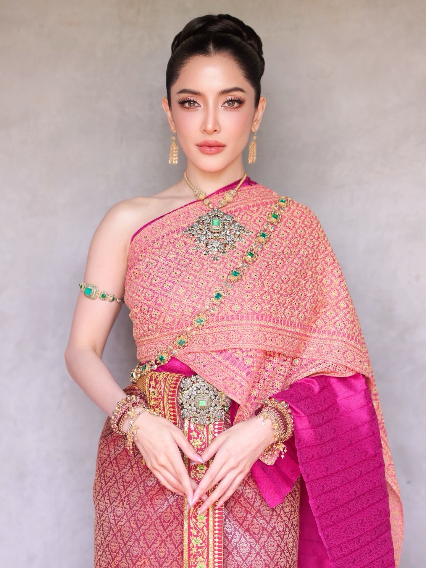 พิ้งค์กี้ - สาวิกา ไชยเดช