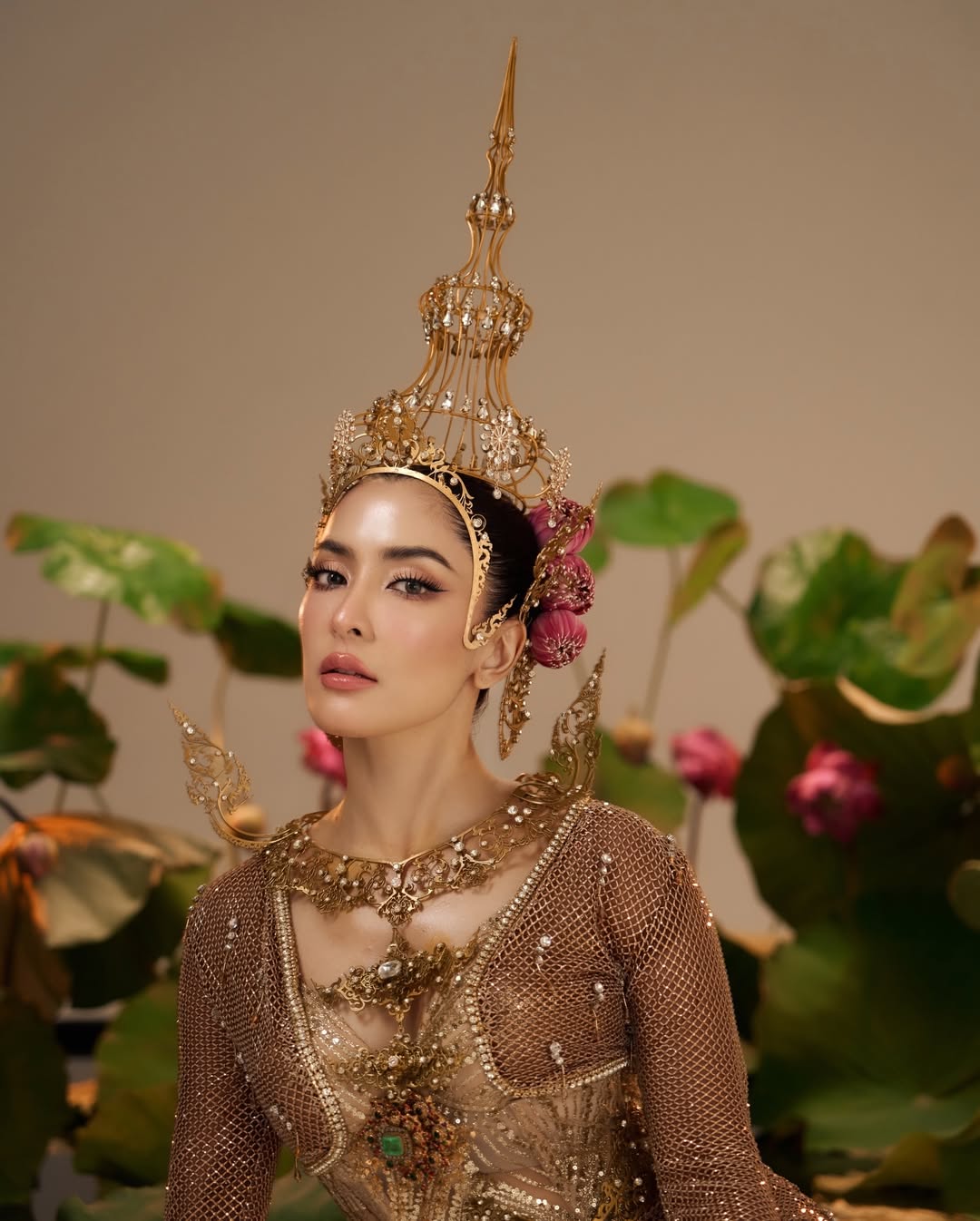 พิ้งค์กี้ - สาวิกา ไชยเดช
