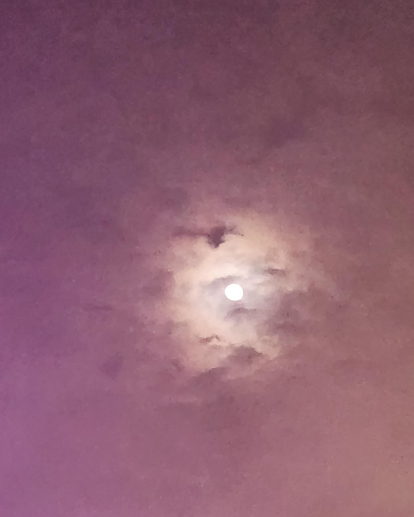 กัน - ณภัทร ณ ระนอง