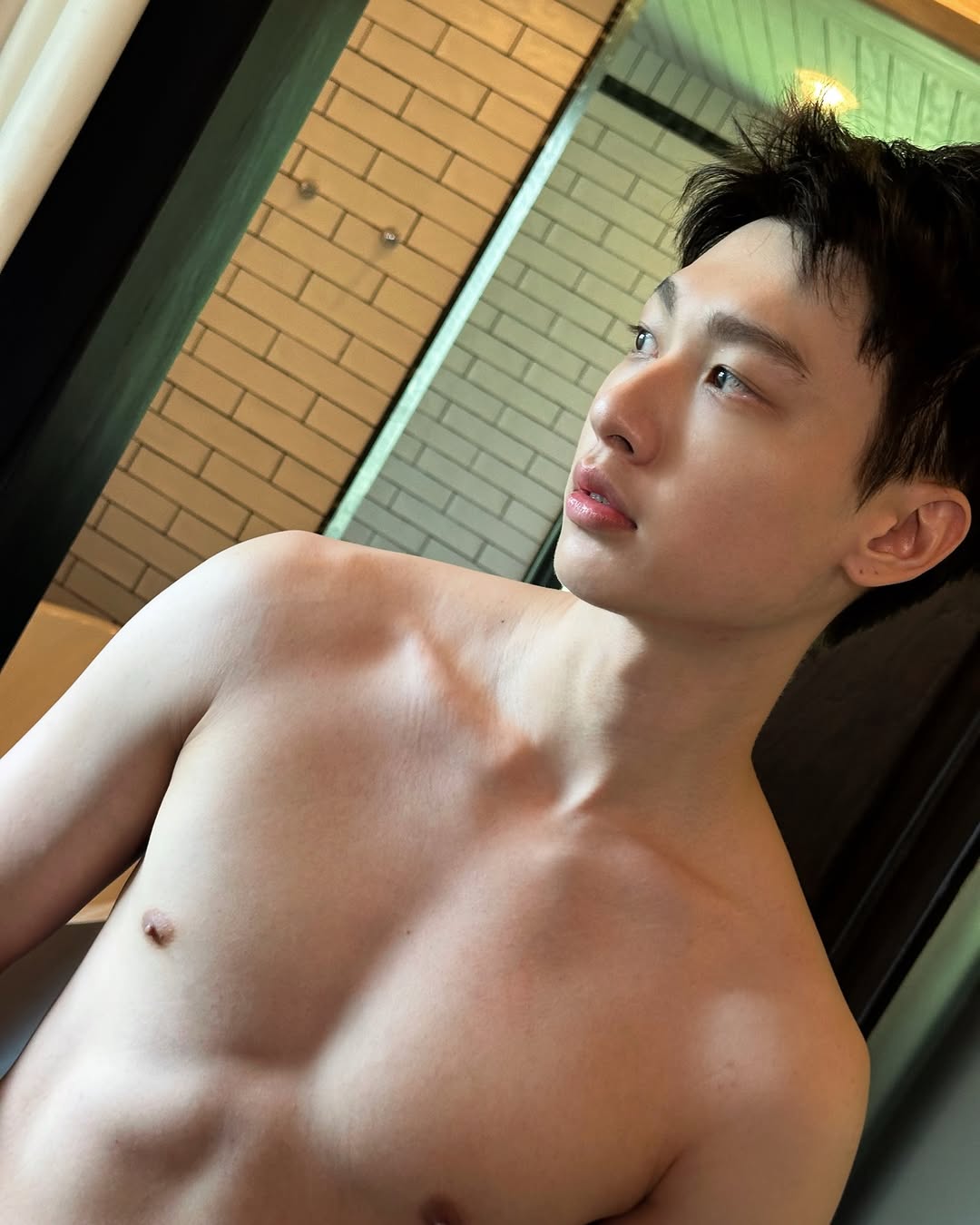 กัน - ณภัทร ณ ระนอง