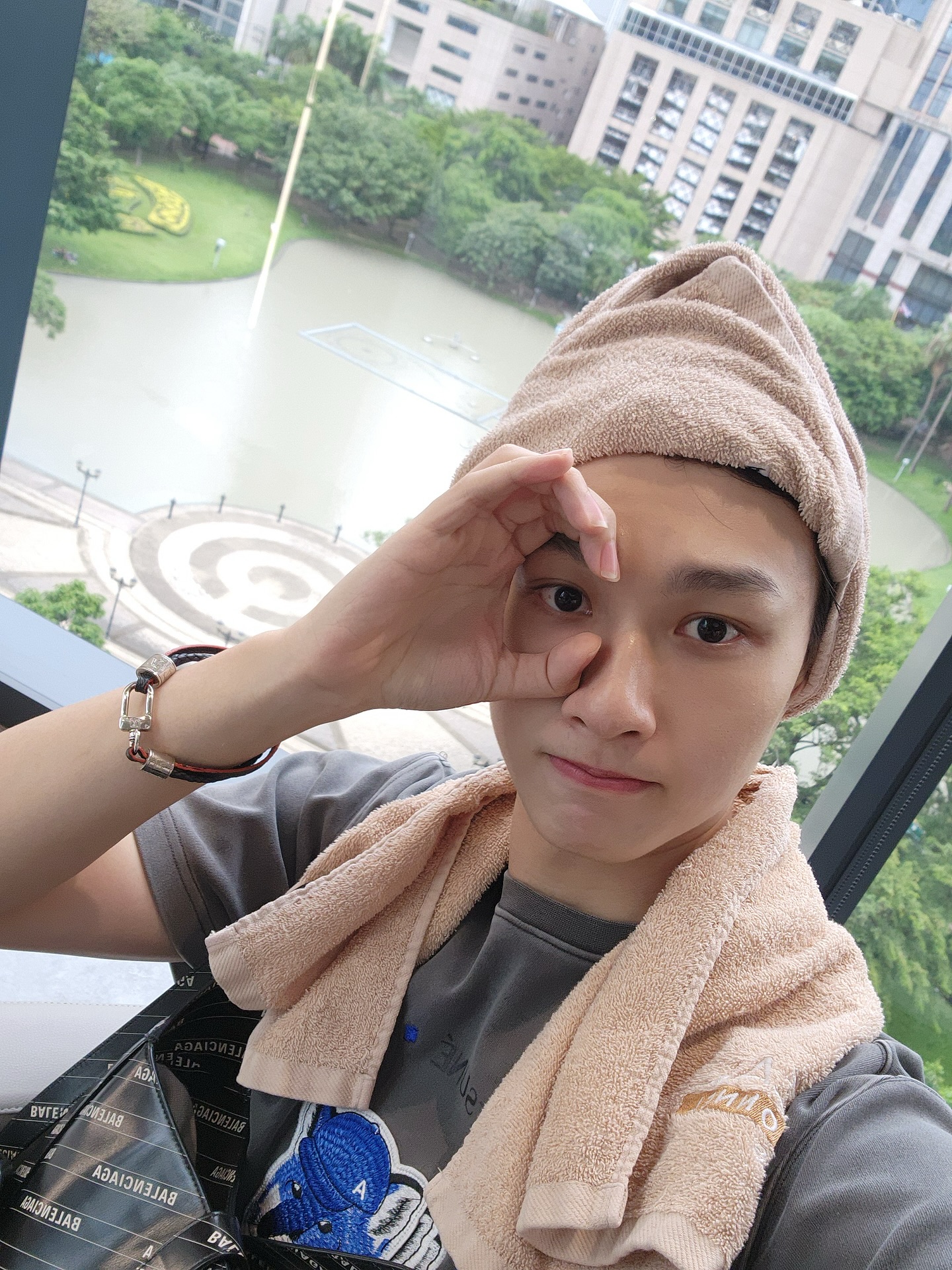 กัน - ณภัทร ณ ระนอง