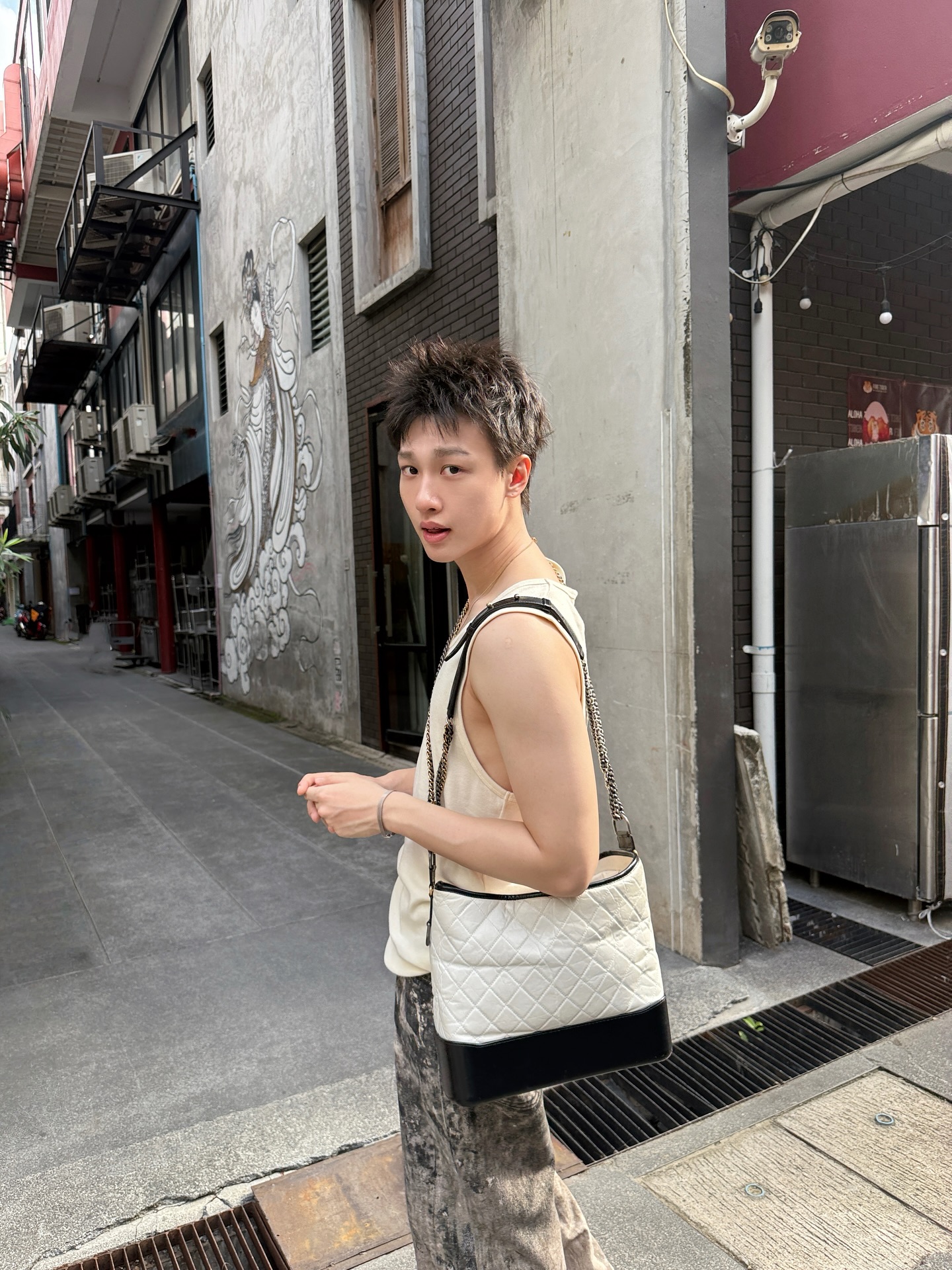 กัน - ณภัทร ณ ระนอง
