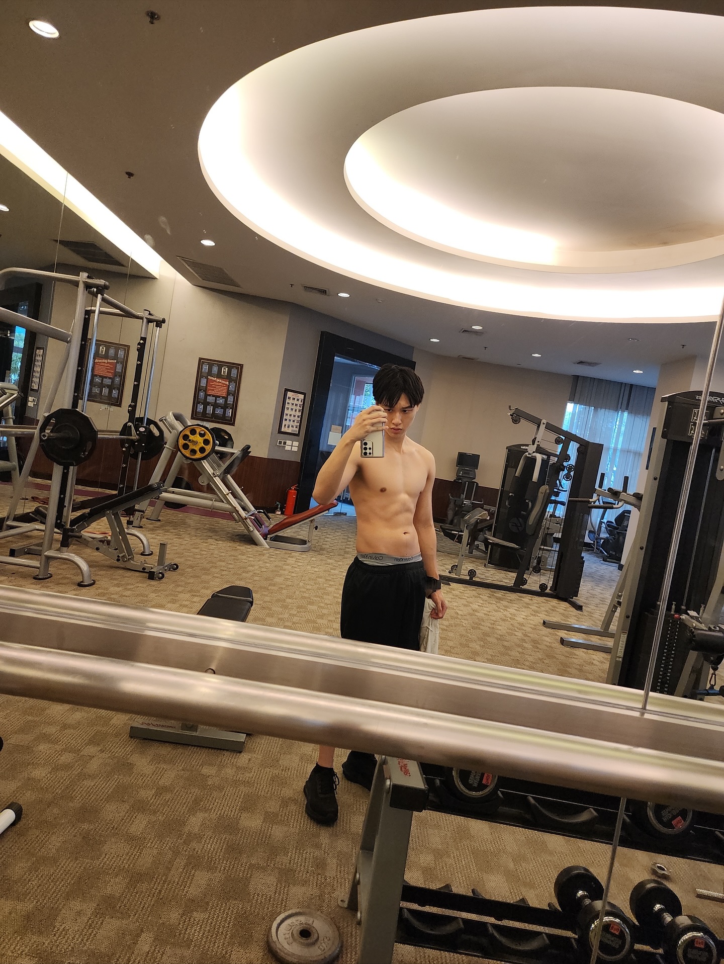 กัน - ณภัทร ณ ระนอง