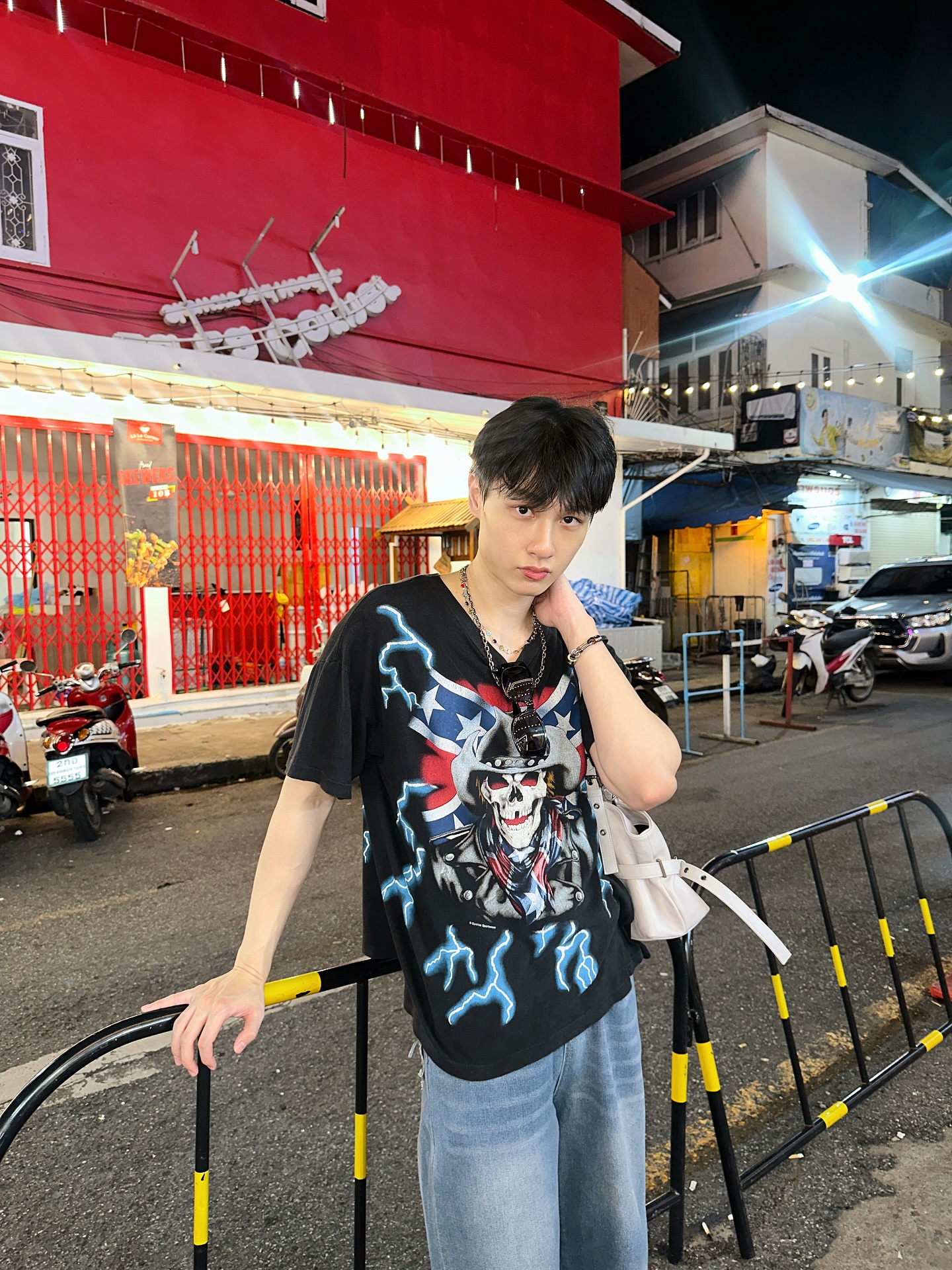 กัน - ณภัทร ณ ระนอง